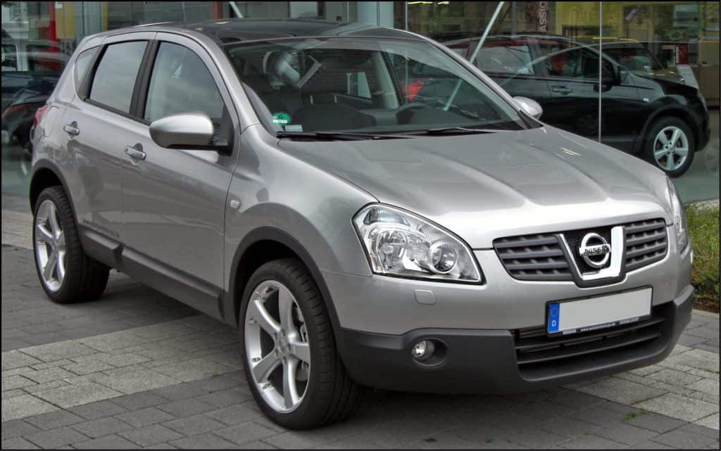 pierwszy suv qashqai